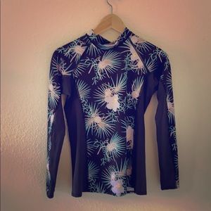 New/Never Worn Patagonia Swell Rash Guard Shirt